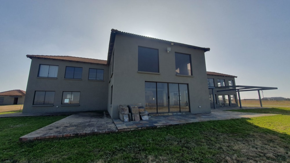 Smallholding for sale in Vaal Dam, Free State - 1VT1707323