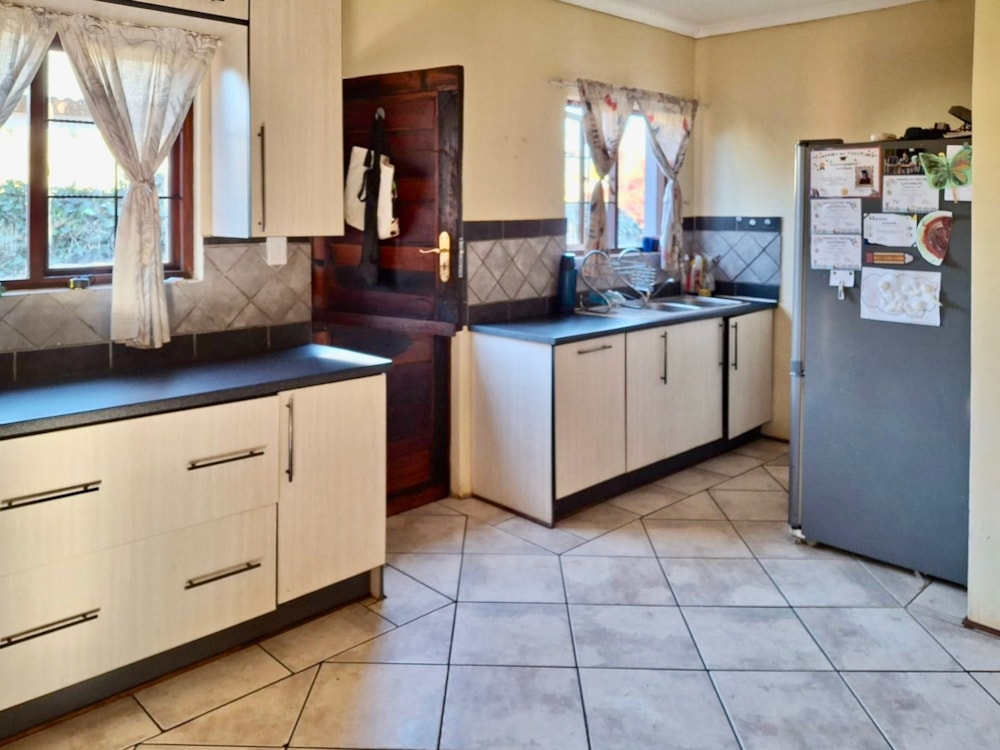 House for sale in Koster - 1RU1707317