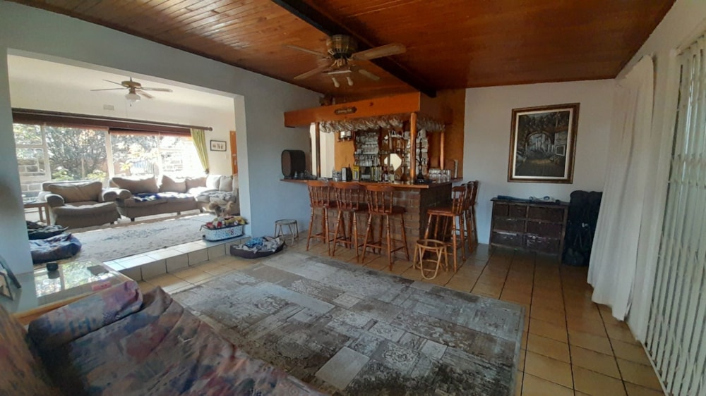 House for sale in Vanderbijlpark SE 6 - 1VT1707420