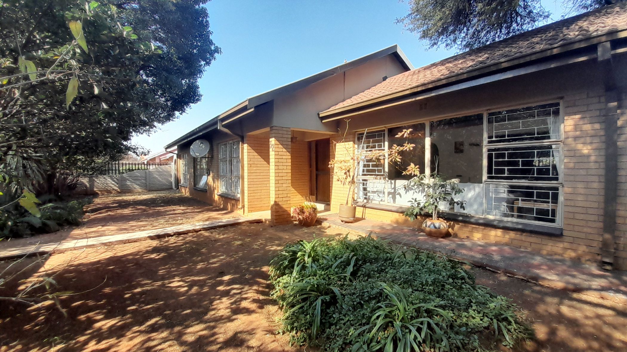 House for sale in Vanderbijlpark SE 6 - 1VT1707420