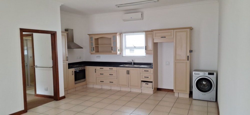 Retirement apartment for sale in Oudtshoorn North - 1OU1707439