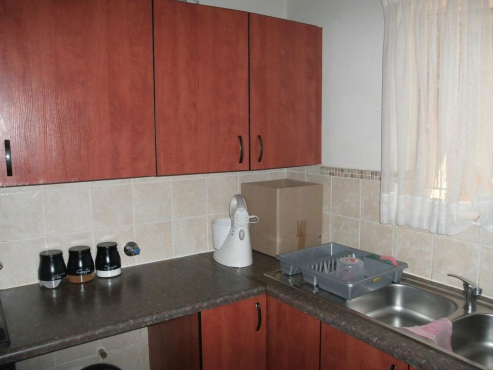 Security complex home to rent in Reyno Ridge - 1WD1707444 Security complex home to rent in Reyno Ridge - 1WD1707444