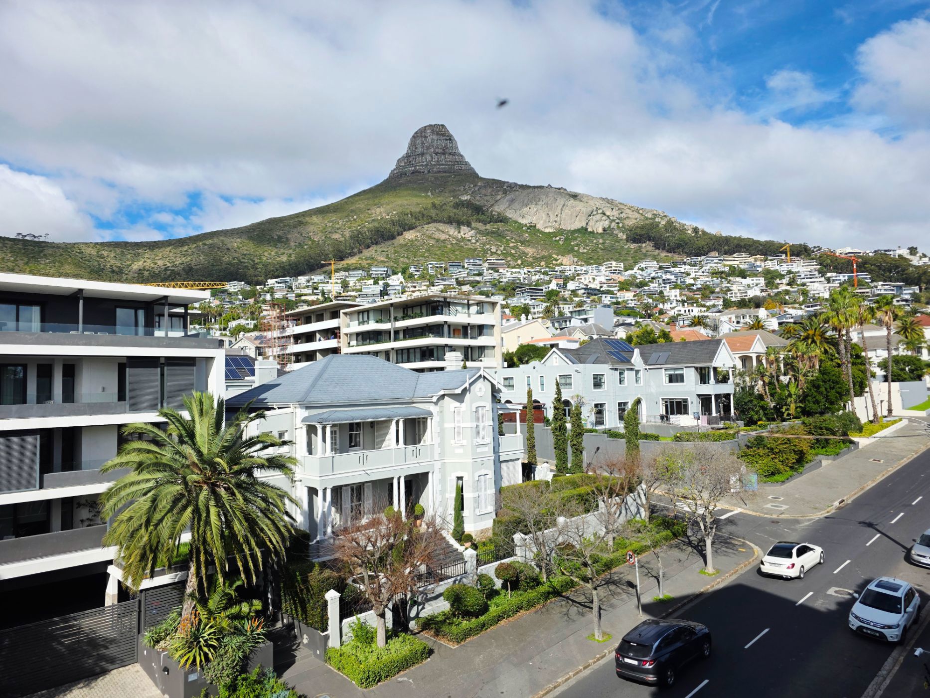 Apartment let in Sea Point - ASL1707448