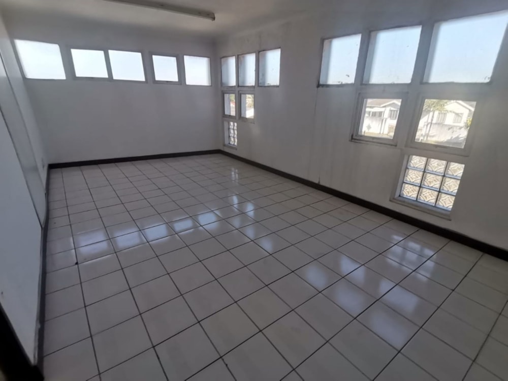 Commercial Building to rent in Phoenix, KwaZulu-Natal - 1DA1707462 Commercial Building to rent in Phoenix, KwaZulu-Natal - 1DA1707462