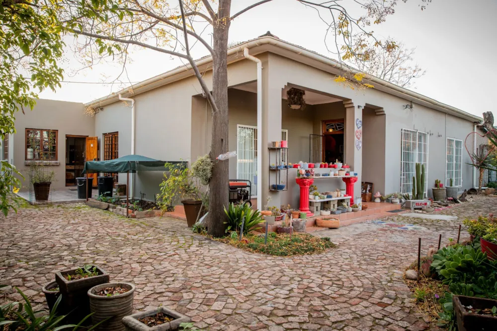 House sold in Wesbank, Oudtshoorn - 1OU1707596 House sold in Wesbank, Oudtshoorn - 1OU1707596