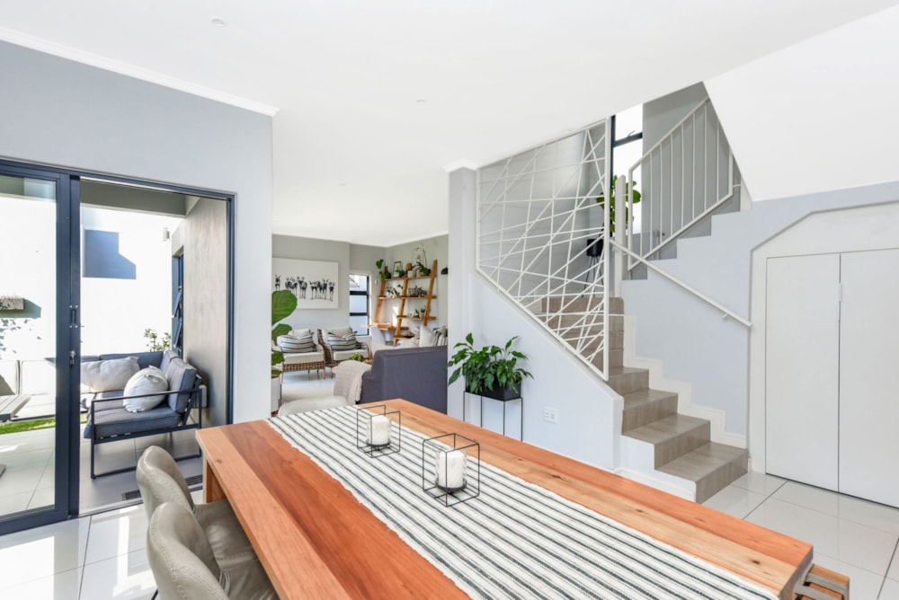 Townhouse for sale in Lonehill - FW1708188 Townhouse for sale in Lonehill - FW1708188