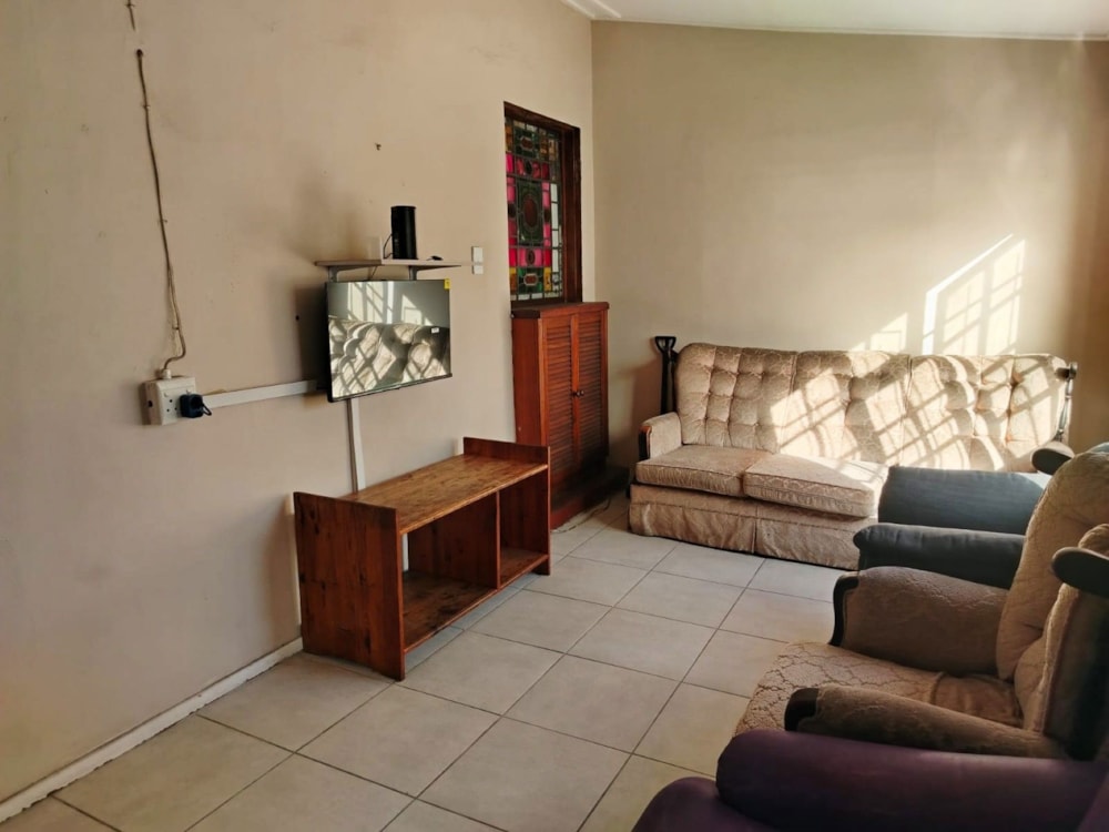 House for sale in Central, Port Elizabeth, Gqeberha - 1PLZ1707881 House for sale in Central, Port Elizabeth, Gqeberha - 1PLZ1707881