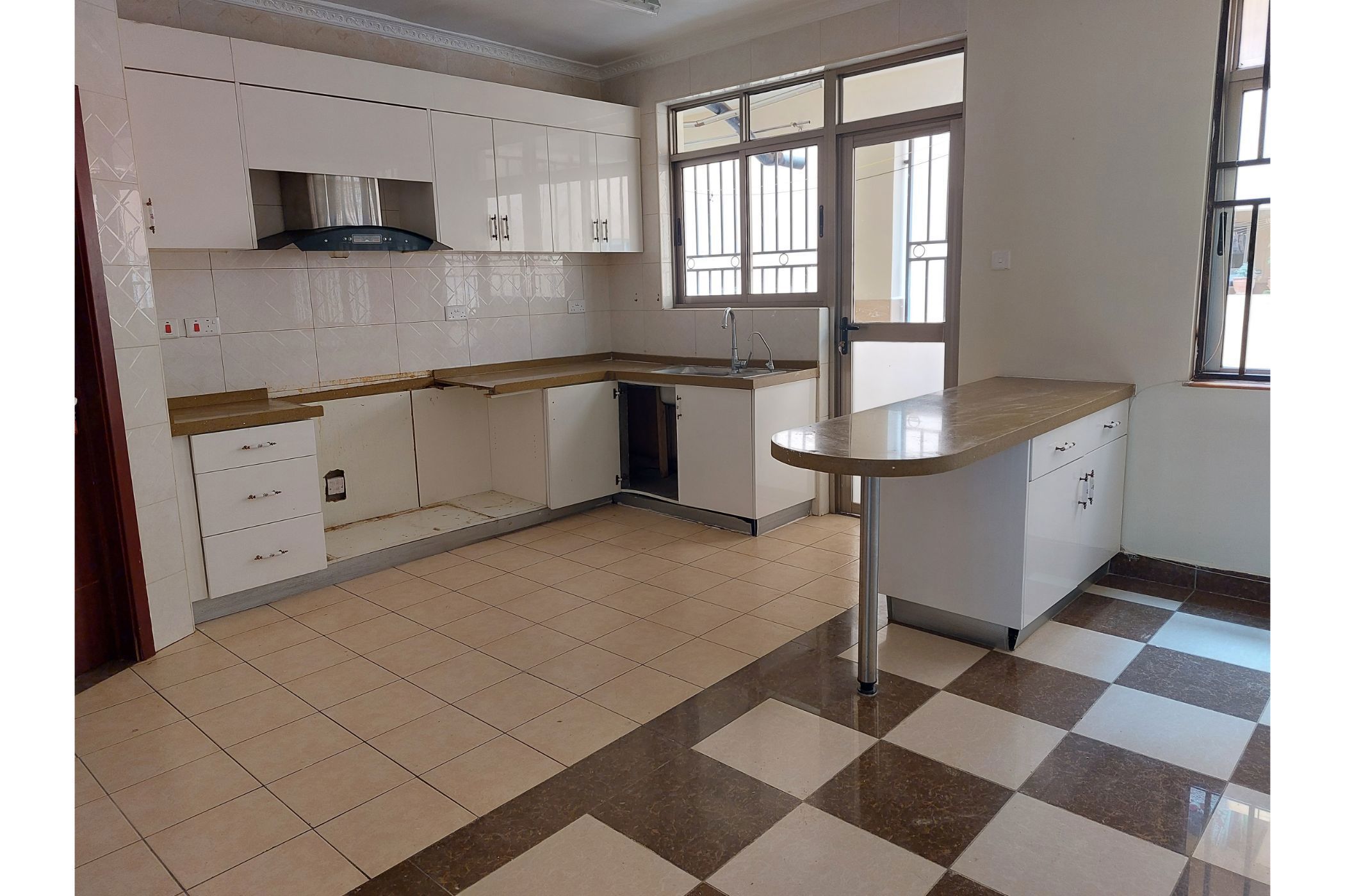 Apartment let in Kileleshwa, Kenya - 3KE1709307