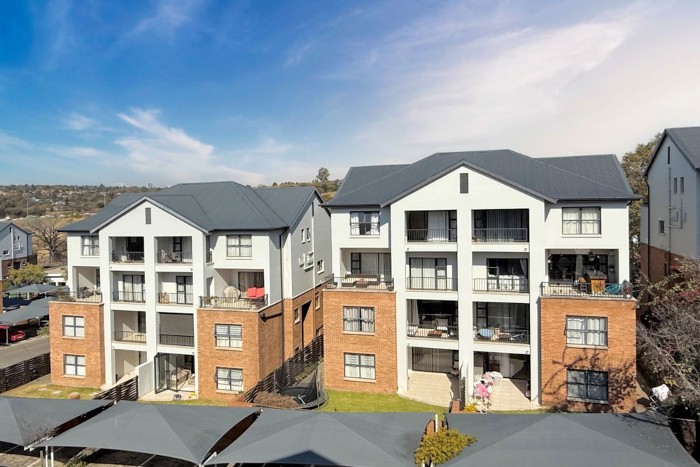 Apartment for sale in Olivedale - RAN1707641 Apartment for sale in Olivedale - RAN1707641