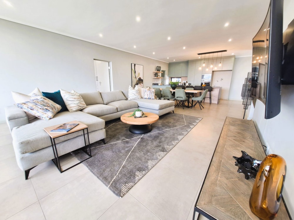 Townhouse for sale in Midstream Estate - CN1708911