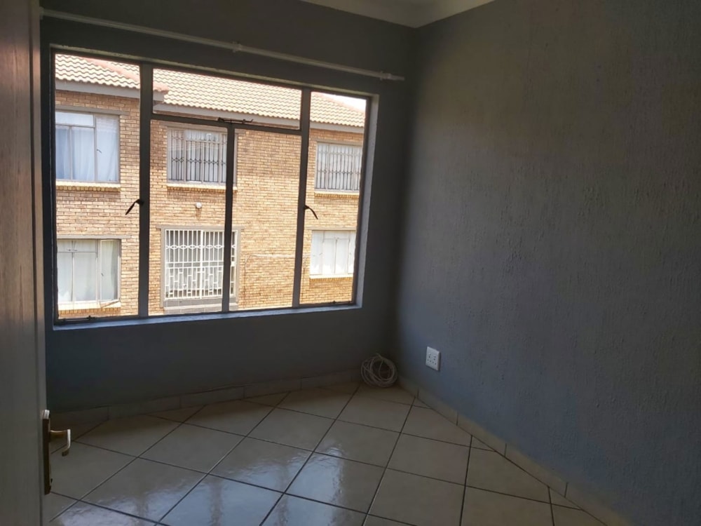 Apartment for sale in Krugersrus - 1SP1707659