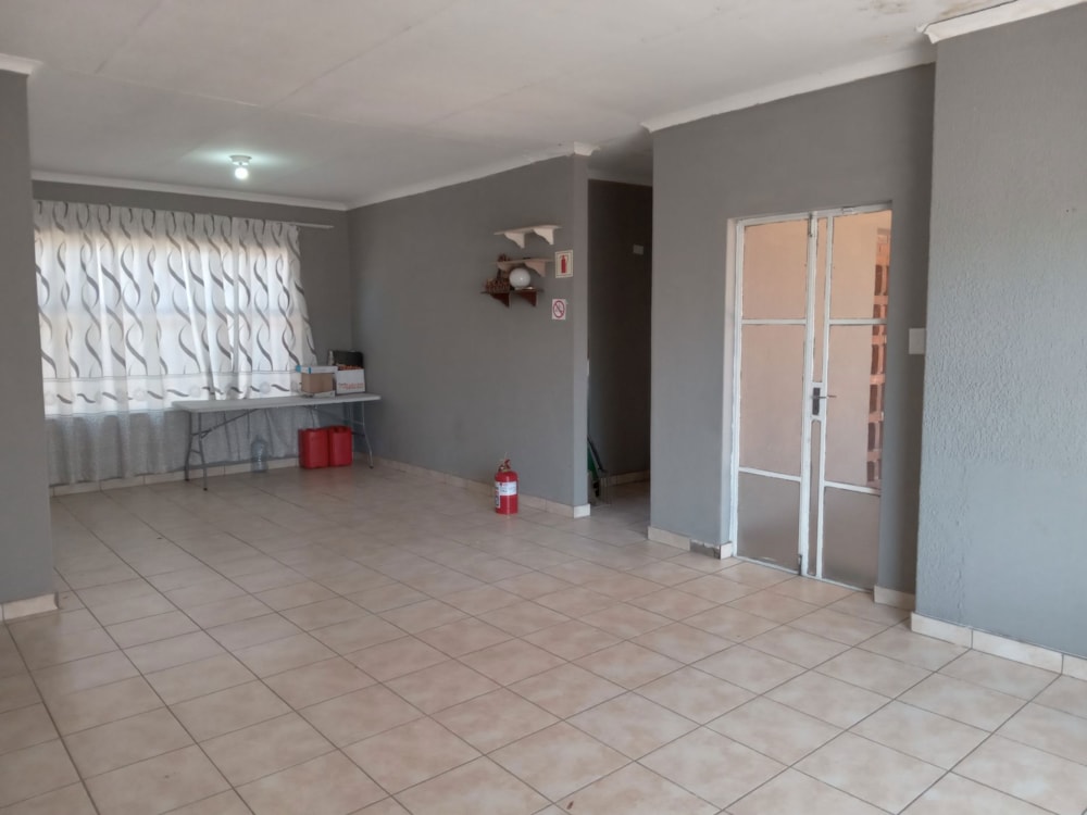 House for sale in Sunnyridge, Newcastle - 1NW1707737 House for sale in Sunnyridge, Newcastle - 1NW1707737