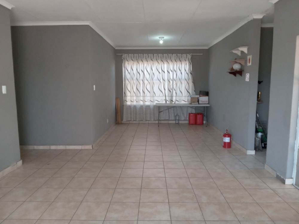 House for sale in Sunnyridge, Newcastle - 1NW1707737 House for sale in Sunnyridge, Newcastle - 1NW1707737