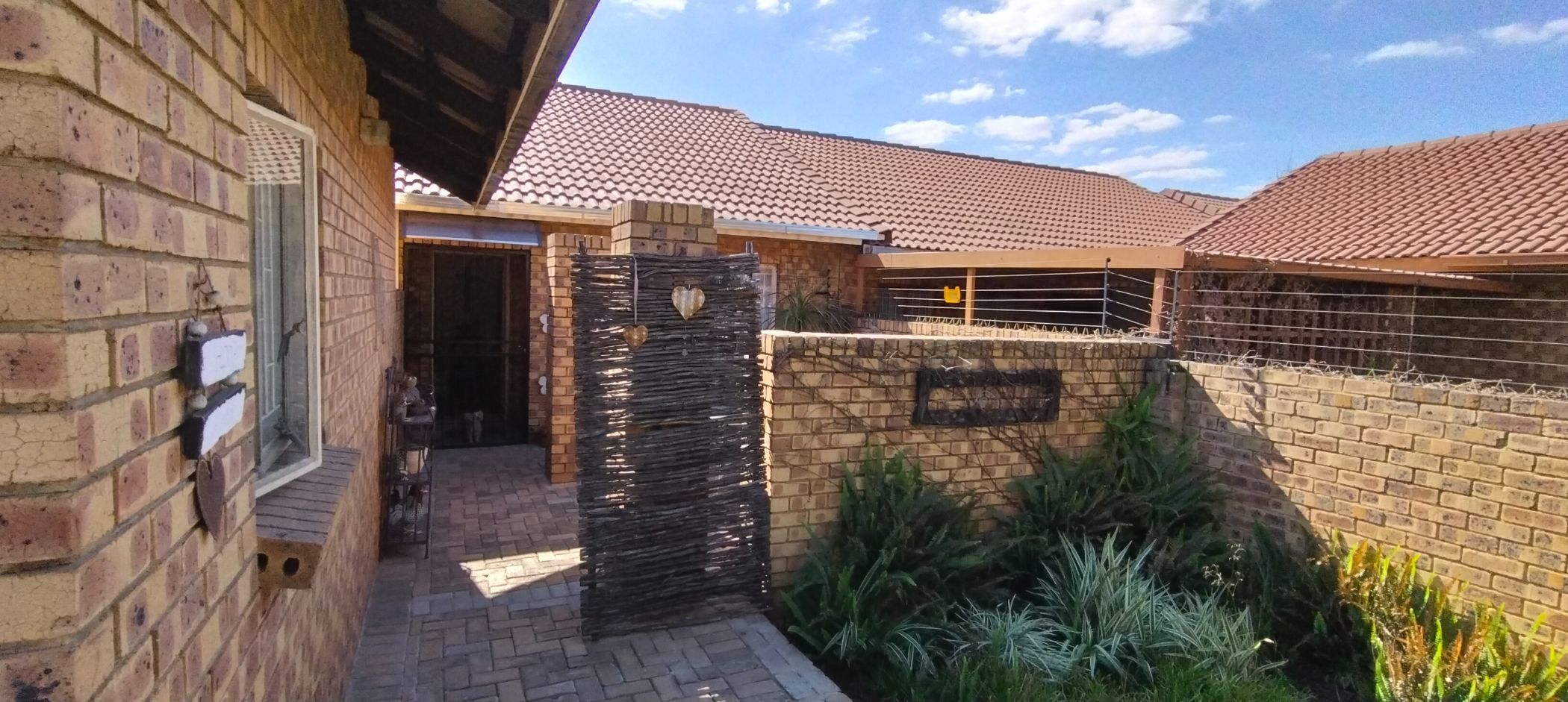 Townhouse for sale in Erasmus - PRN1707814