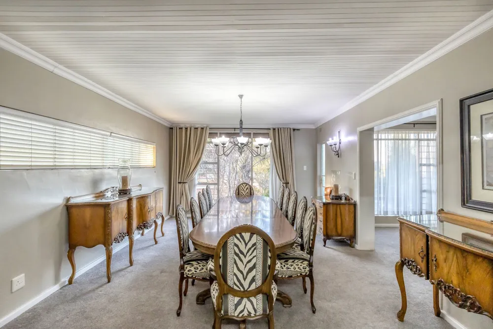Double-storey house sold in Floracliffe - RAN1707824