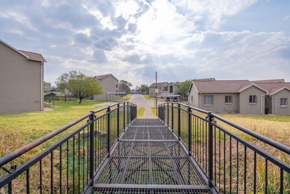 Garden apartment for sale in Willowbrook - RAN1708367 Garden apartment for sale in Willowbrook - RAN1708367