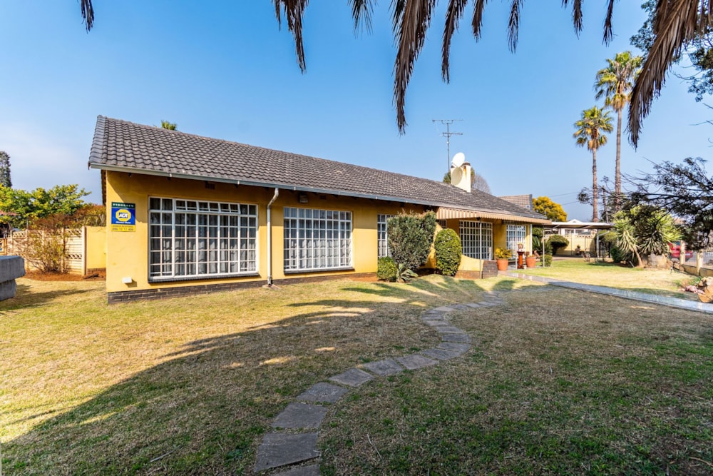 House for sale in Mackenzie Park - EN1708212 House for sale in Mackenzie Park - EN1708212