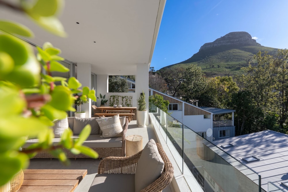 Apartment for sale in Higgovale - AS1708041