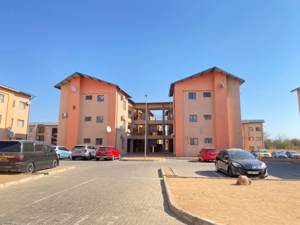 Apartment sold in Broadhurst, Botswana - 3BO1707885 Apartment sold in Broadhurst, Botswana - 3BO1707885