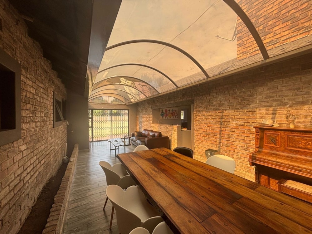 House for sale in Meyerton Ext 6 - 1VT1708382 House for sale in Meyerton Ext 6 - 1VT1708382