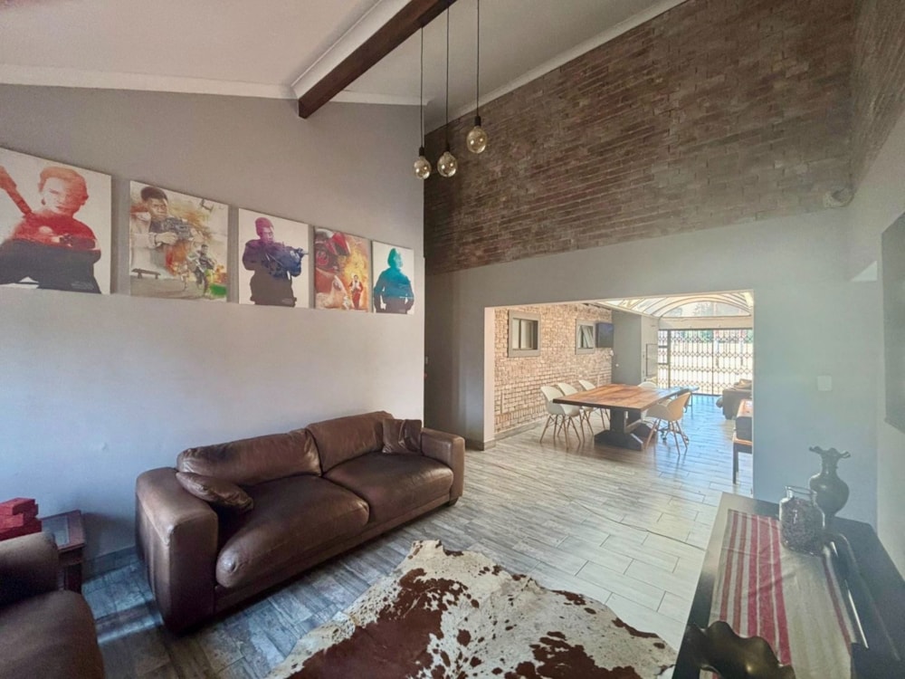 House for sale in Meyerton Ext 6 - 1VT1708382 House for sale in Meyerton Ext 6 - 1VT1708382