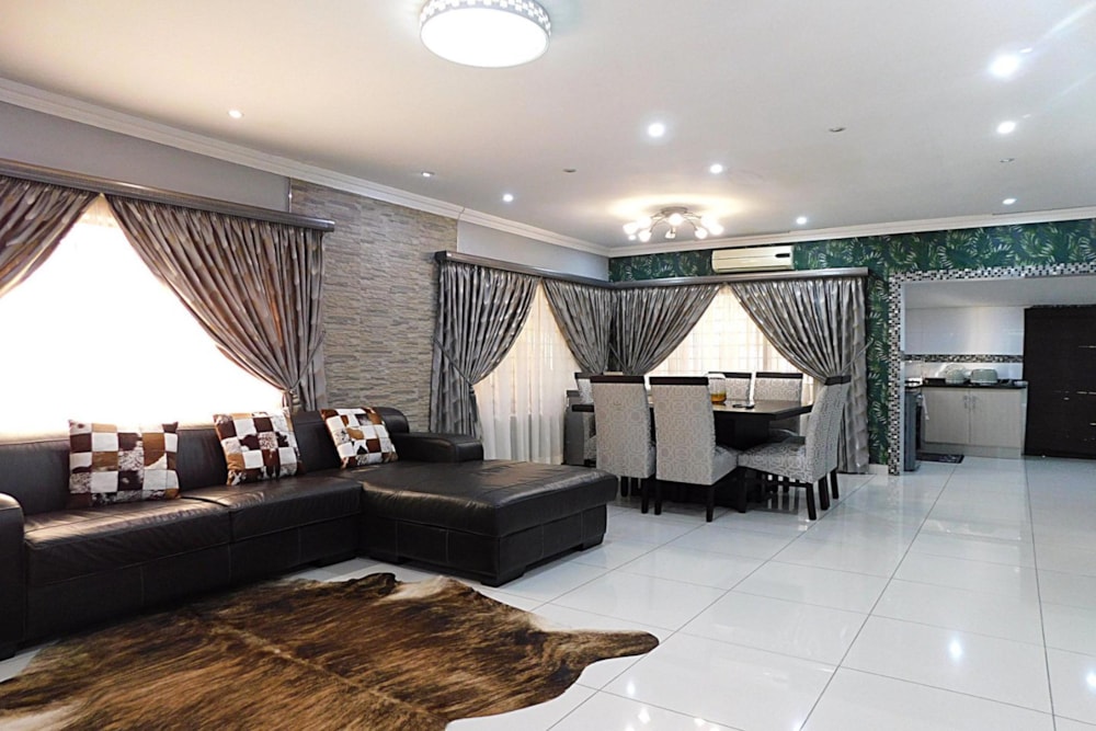 House for sale in Reservoir Hills - 1WP1707887 House for sale in Reservoir Hills - 1WP1707887