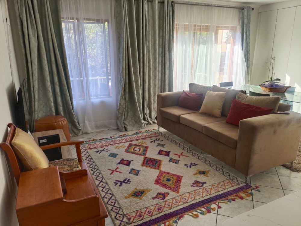 Apartment to rent in Paulshof - FYL1707957 Apartment to rent in Paulshof - FYL1707957