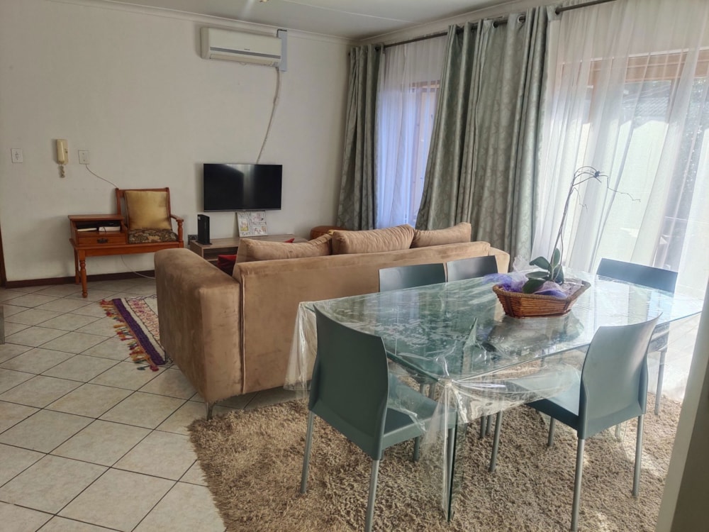 Apartment to rent in Paulshof - FYL1707957 Apartment to rent in Paulshof - FYL1707957