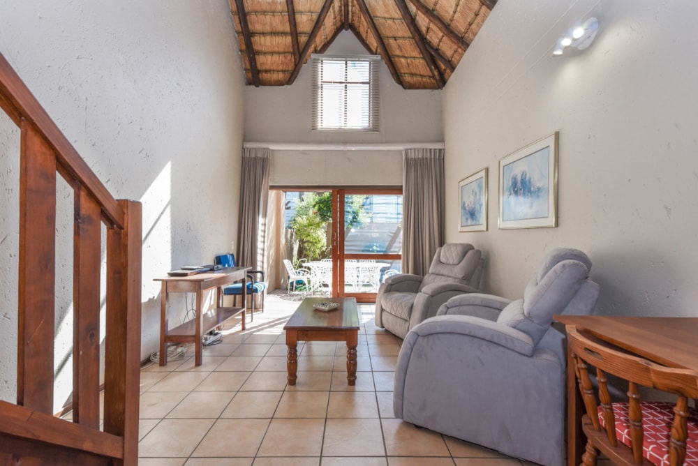 Townhouse for sale in Douglasdale - FW1708450 Townhouse for sale in Douglasdale - FW1708450