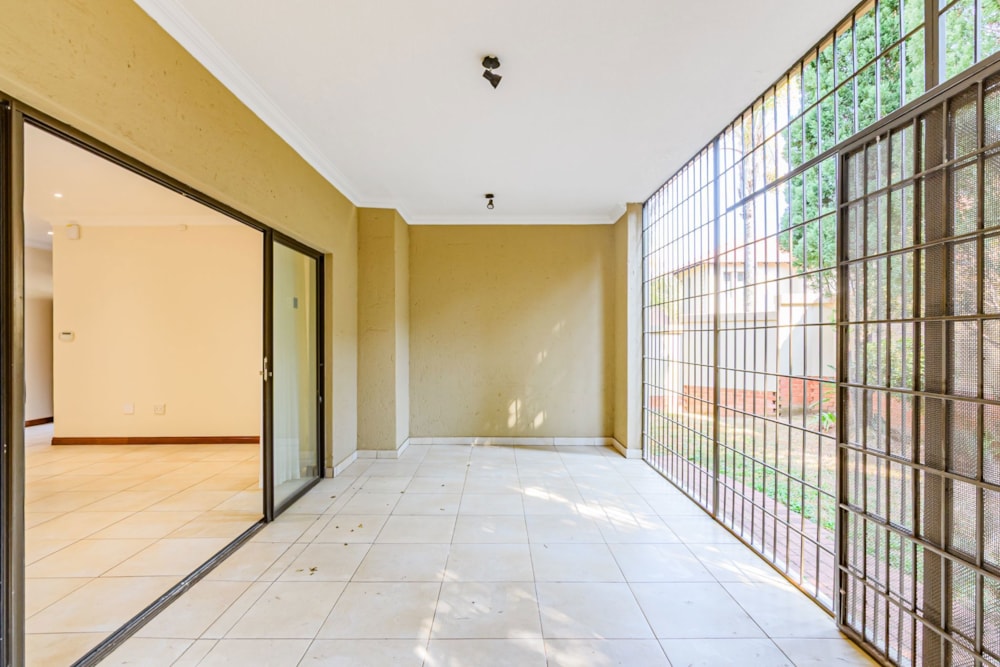 House for sale in Monument Park - PT1708181 House for sale in Monument Park - PT1708181