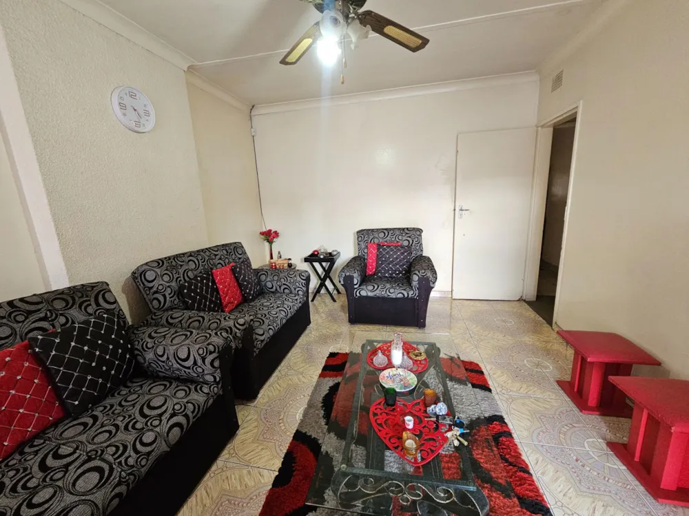 House sold in Shalimar Ridge - 1SP1708453