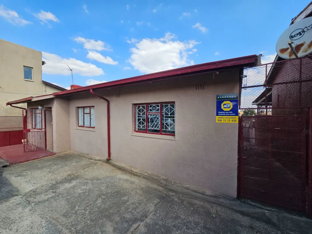 House sold in Shalimar Ridge - 1SP1708453
