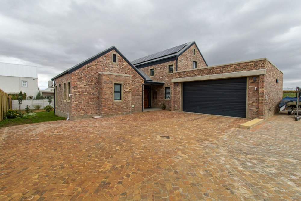 House let in Riebeek Kasteel - RVL1708060 House let in Riebeek Kasteel - RVL1708060