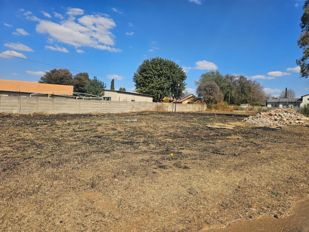 Residential vacant land for sale in Rensburg - 1SP1709535