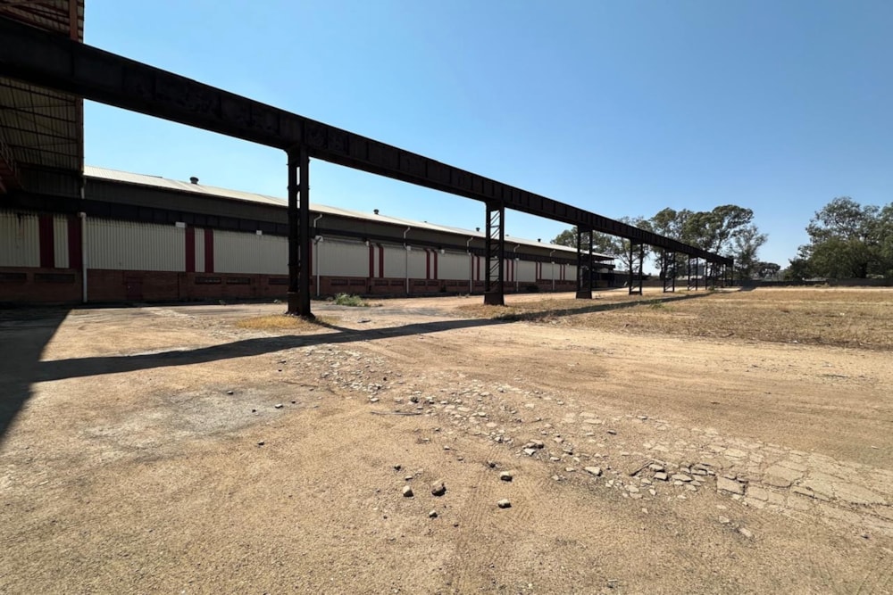 Commercial Building for sale in Matabeleland, Zimbabwe - 3ZB1708008