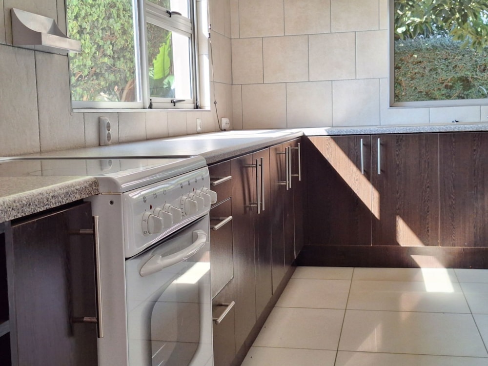 Security estate home for sale in Matola Rio, Mozambique - 3MQ1711111