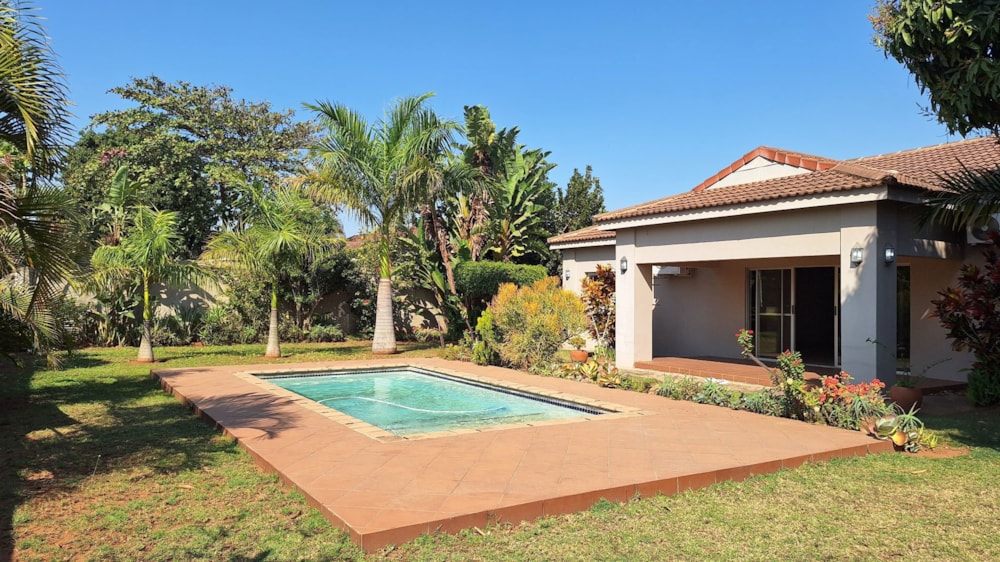 Security estate home for sale in Matola Rio, Mozambique - 3MQ1711111