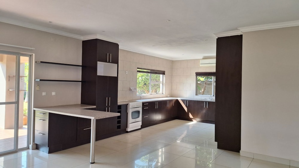 Security estate home for sale in Matola Rio, Mozambique - 3MQ1711111