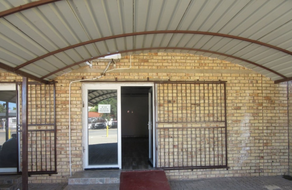 Commercial Building for sale in Vryburg - 1RN1708091 Commercial Building for sale in Vryburg - 1RN1708091