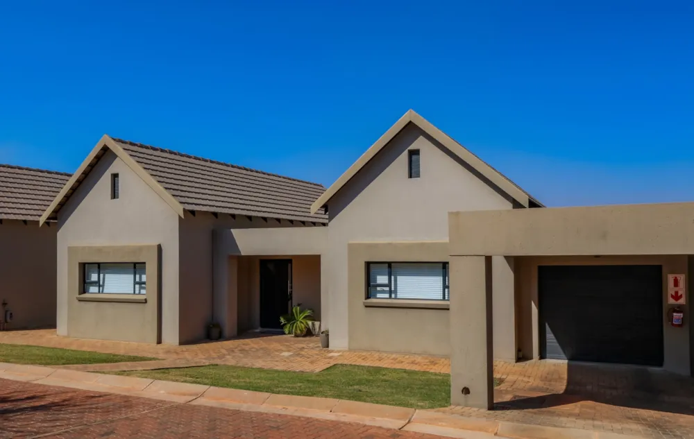 Security estate home sold in Leloko Estate - 1HR1708372 Security estate home sold in Leloko Estate - 1HR1708372