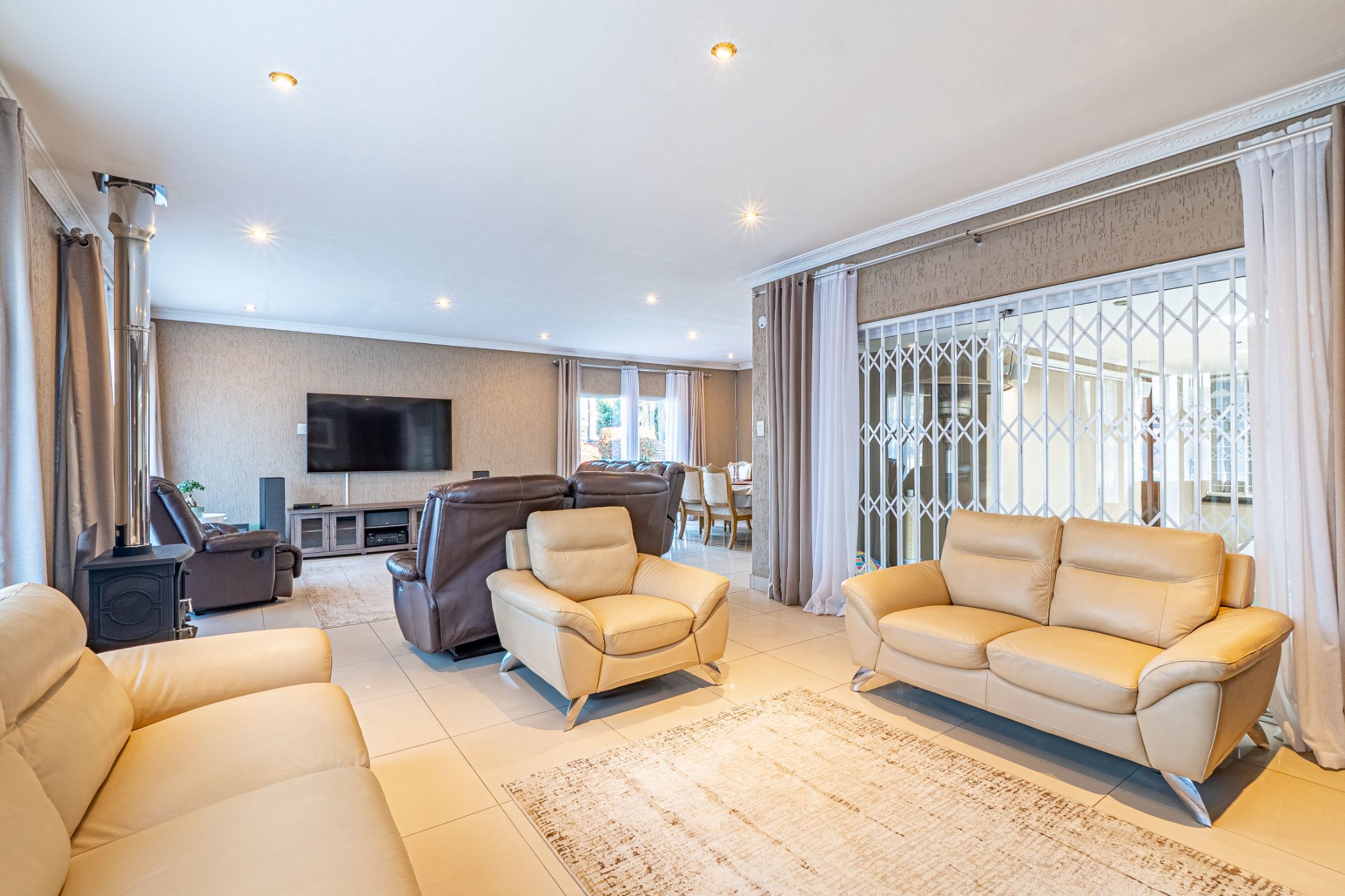 House sold in Wendywood - HP1708109