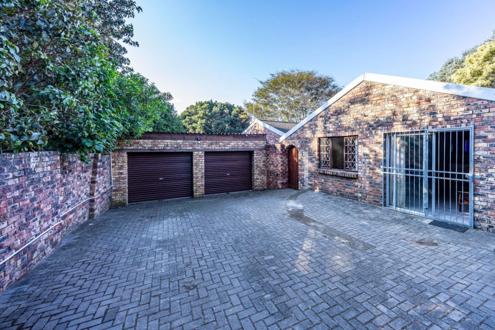 House sold in Gonubie - 1EZ1708169 House sold in Gonubie - 1EZ1708169