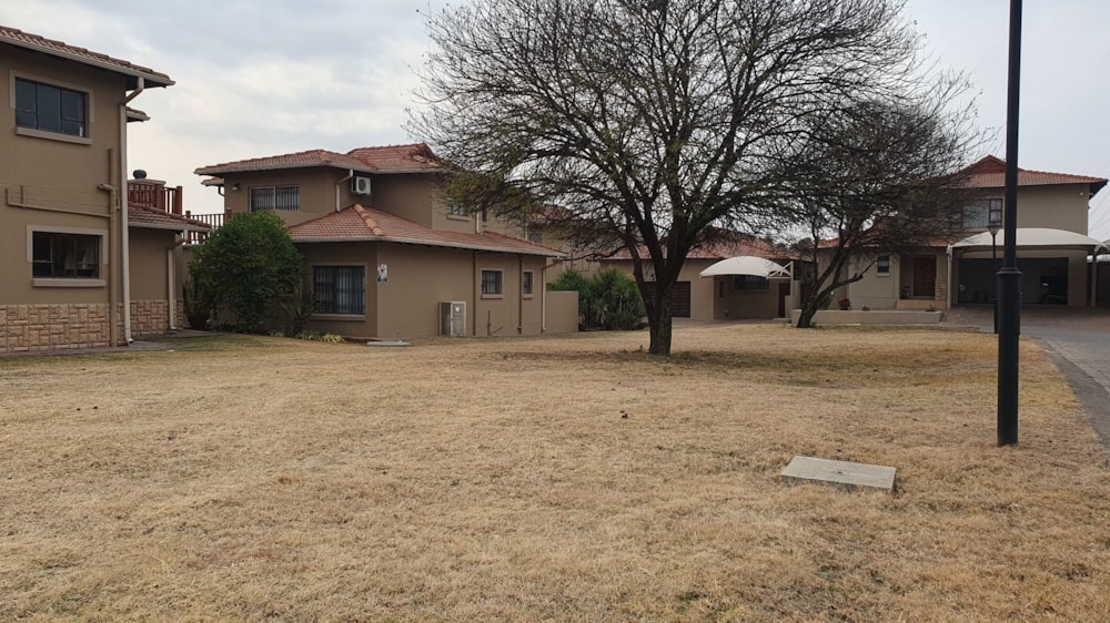 Vacant land for sale in Risiville - 1VT1708700