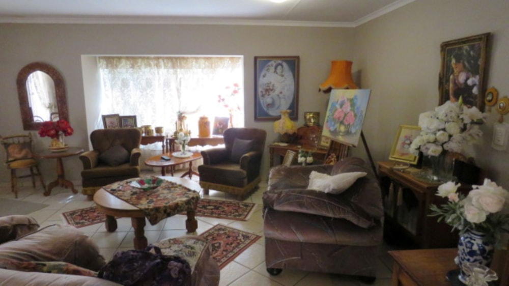 House for sale in Bela Bela - 1MDM1710006