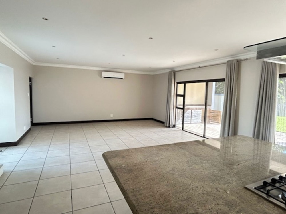 House for sale in Meer en See - 1RY1708254 House for sale in Meer en See - 1RY1708254