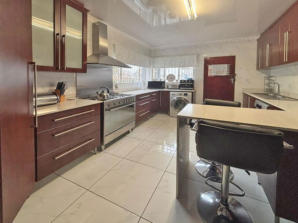 House for sale in Meyerton Ext 6 - 1VT1709101 House for sale in Meyerton Ext 6 - 1VT1709101