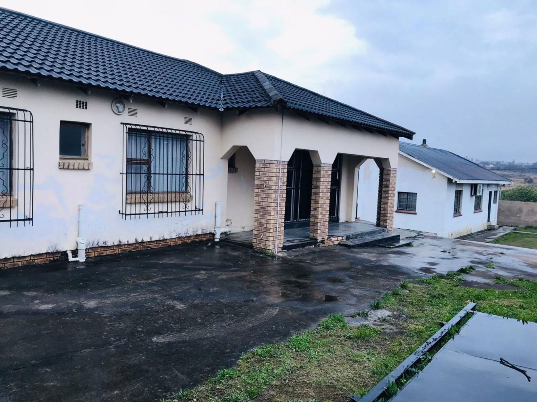 Commercial Building for sale in Mthatha Central - 1MH1708413