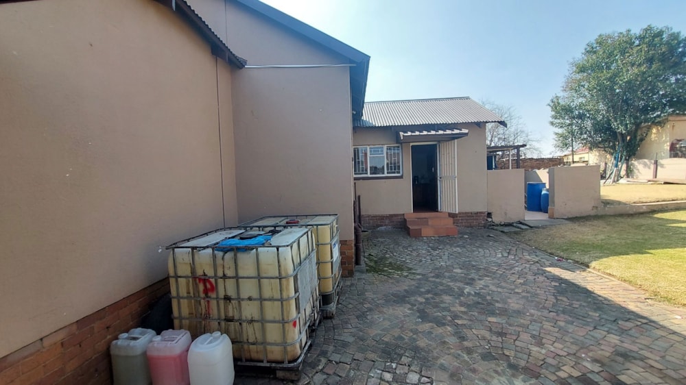 House for sale in Brakpan Central - 1BJ1708345