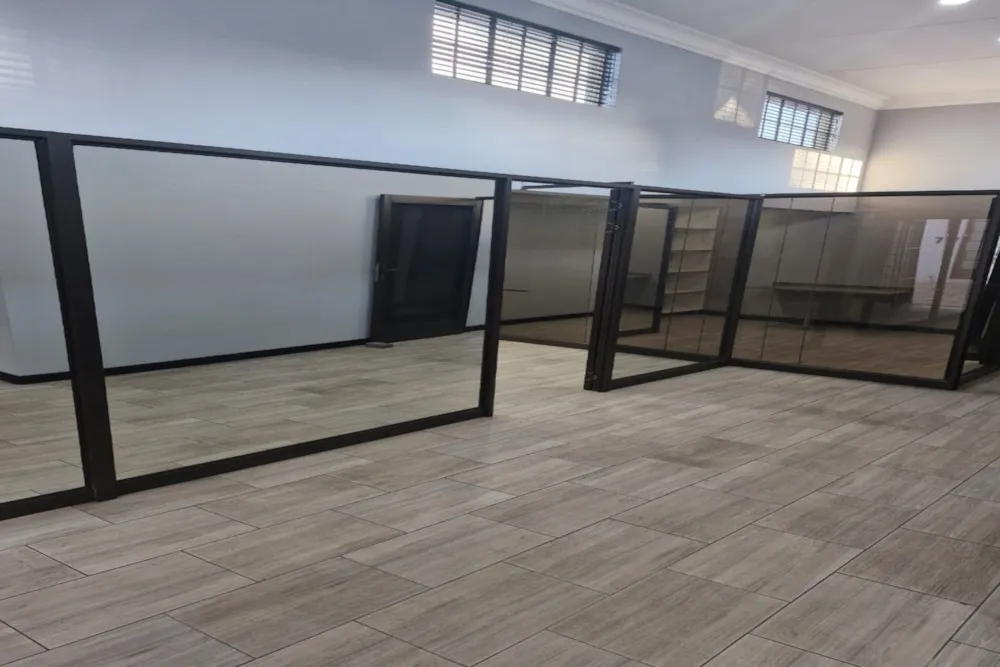 Commercial office to rent in Fransville - 1WD1708342