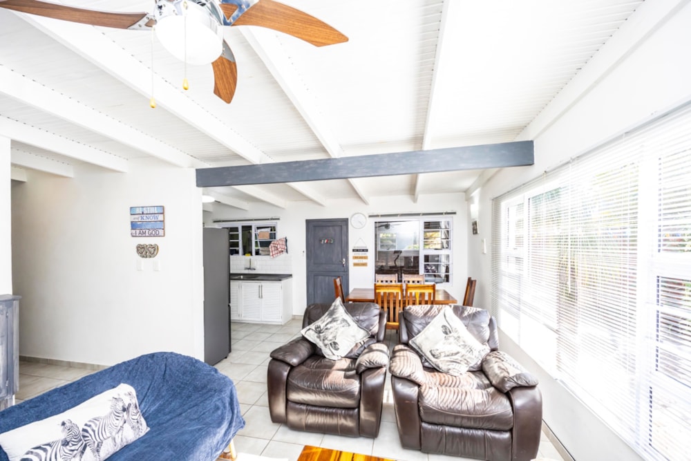 House for sale in Queensberry Bay, Cintsa - 1EZ1708358 House for sale in Queensberry Bay, Cintsa - 1EZ1708358